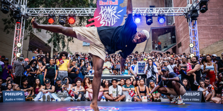 Concha Acústica sedia final regional do Red Bull Dance Your Style