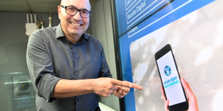 Dário Saadi vai à Estônia para conferência mundial sobre governo digital e cidades inteligentes