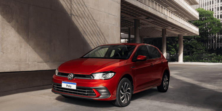 Polo é o veículo mais vendido do Brasil no mês de abril