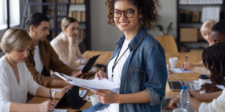 Caixa abre nova seleção para estagiários de nível médio