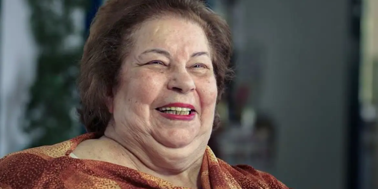 Corpo de cantora Nanna Caymmi é velado no Rio