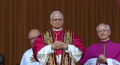 Robert Francis Prevost é eleito papa e se chamará Leão 14