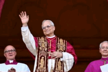 Leão 14 pede paz e lembra Francisco: ‘ajudem a construir pontes’