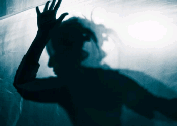 Esquizofrenia atinge 1% da população brasileira; diagnóstico precoce muda vidas