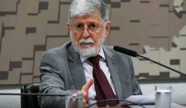 Governo estuda medidas para romper relações militares com Israel