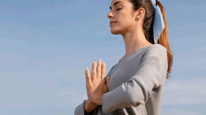 Viver bem: Uma reflexão entre filosofia, psicanálise e a sabedoria dos santos – por Thiago Pontes