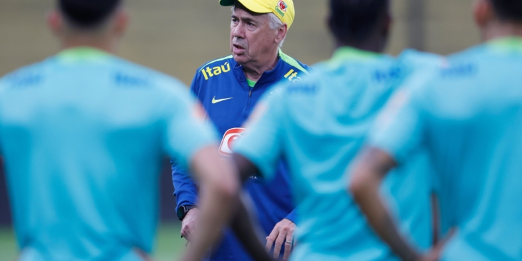 Brasil enfrenta Equador nesta quinta-feira, às 20h, na estreia do italiano Carlo Ancelotti
