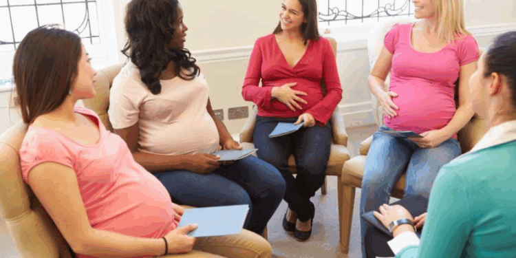 Unimetrocamp promove roda de conversa para gestantes e acompanhantes