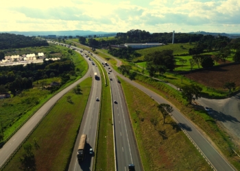 Feriado de Corpus Christi deve levar mais de 2 milhões de veículos a estradas da região