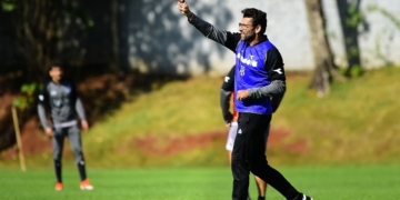 Ponte busca manter liderança e voltar a vencer em casa contra o ABC