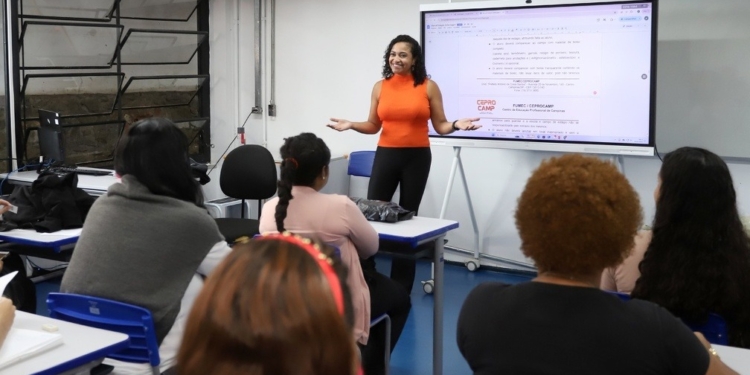 Inscrições para cursos técnicos gratuitos no Ceprocamp seguem abertas