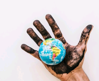 Artigo: Racismo ambiental e emergência climática – por Adilson Roberto Gonçalves