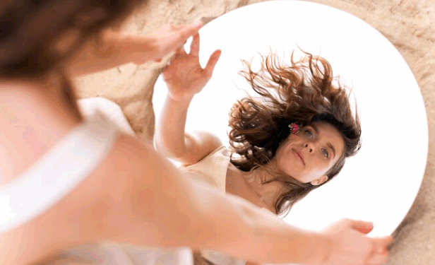 Reflexões sobre a autopercepção – por Márcia Romão