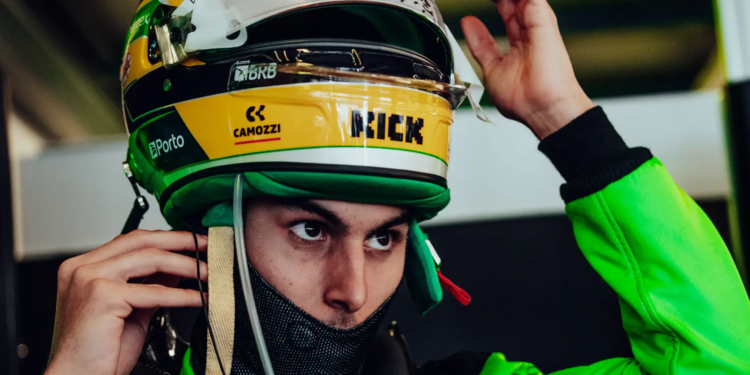 Piloto brasileiro volta a pontuar na F1 depois de oito anos