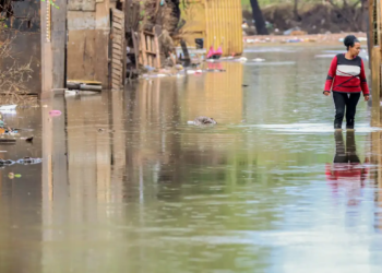Inmet emite alerta vermelho para volume de chuvas no RS