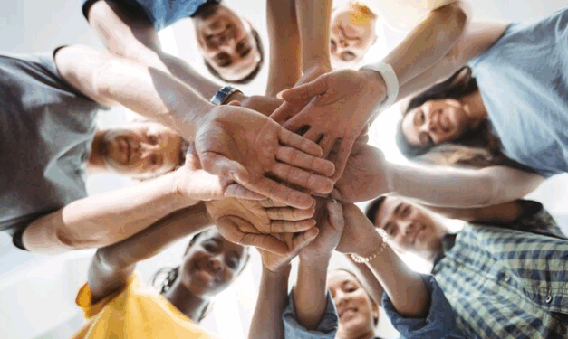 Que tal descobrir sua humanidade por meio do voluntariado? – por Luis Norberto Pascoal