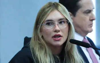 Relatora de CPI das Bets pede indiciamento de Virgínia e Deolane