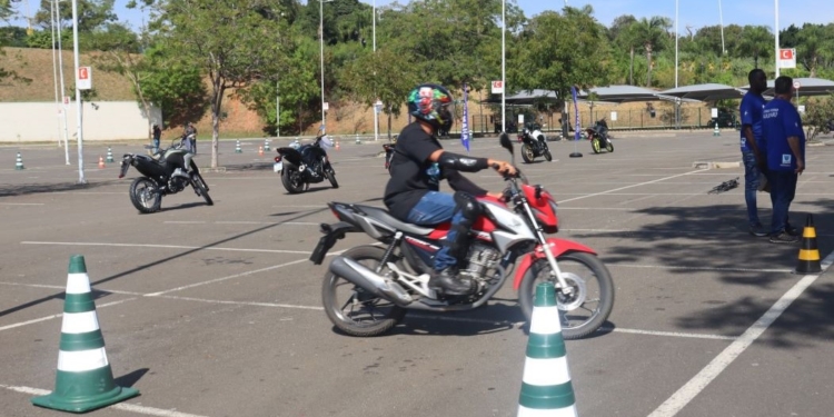 Mortes de motociclistas caem 17% no quadrimestre em Campinas