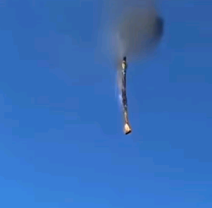 Balão pega fogo e cai em SC; 8 pessoas morrem e 13 sobrevivem