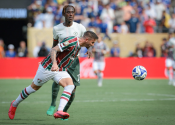 João Pedro marca dois e tira Fluminense da Copa do Mundo de Clubes
