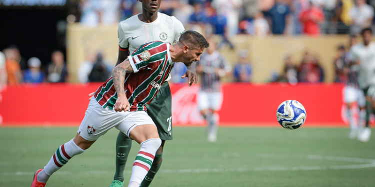 João Pedro marca dois e tira Fluminense da Copa do Mundo de Clubes