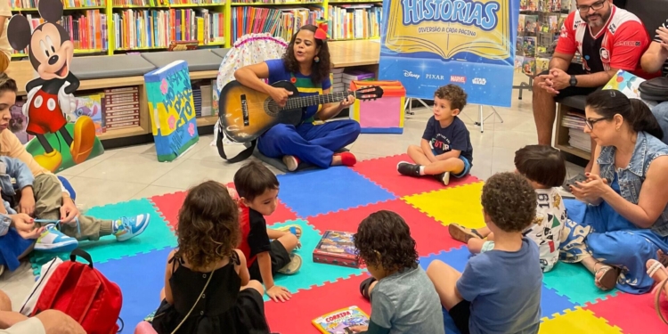 Disney Brasil promove contação de histórias na Livraria Leitura Campinas