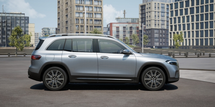 Novo Mercedes-Benz EQB 250+, 100% elétrico, chega ao mercado brasileiro por R$ 399.9 mil