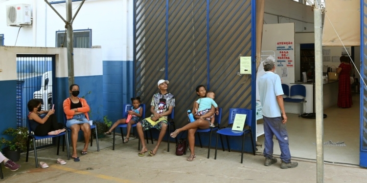 Licitação de centros de saúde no Village e Boa Esperança atrai mais de 80 empresas