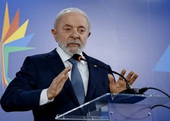 Lula reage a tarifaço de Trump, anuncia reciprocidade e reforça soberania do Brasil
