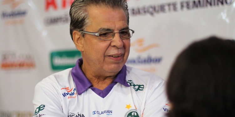 Morre aos 74 anos Antonio Carlos Vendramini, referência do basquete feminino brasileiro