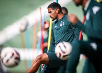 Guarani e Ituano fazem confronto direto por um lugar no G8 neste domingo