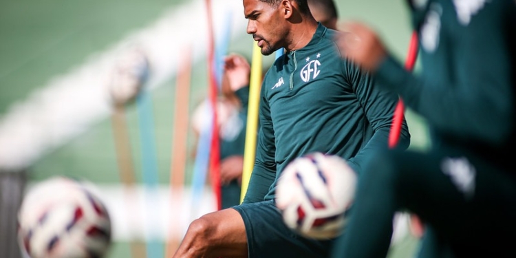 Guarani e Ituano fazem confronto direto por um lugar no G8 neste domingo