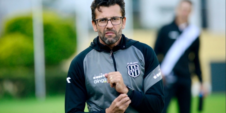 Valentim admite Ponte abaixo contra o São Bernardo: ‘Faltou agressividade’