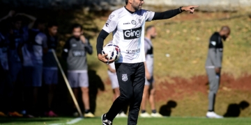 Ponte visita o Caxias em busca da liderança da Série C