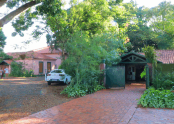 Casarão de Barão tem forró, palhaçaria e comidinhas juninas neste domingo