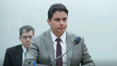 Deputado nega envolvimento com suposto desvio de recursos de município