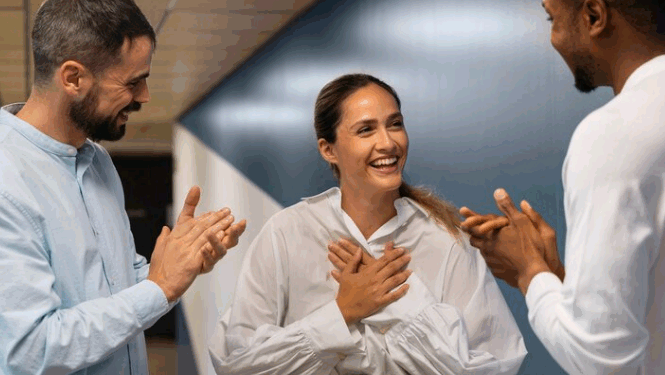 Persuasão na era da confiança – por Cecília Lima