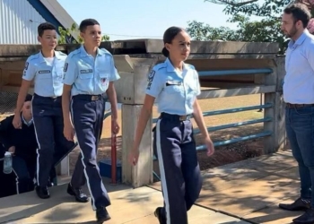Sem monitores nomeados, início de modelo cívico-militar nas escolas deve demorar