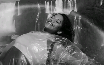 Corpo de Juliana Marins chega nesta terça-feira ao Brasil