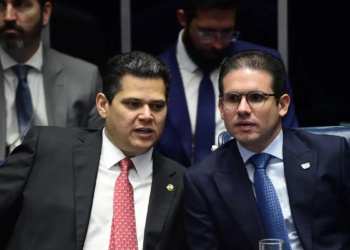 Chefes do Legislativo falam em união contra ‘agressão’ dos EUA ao Brasil