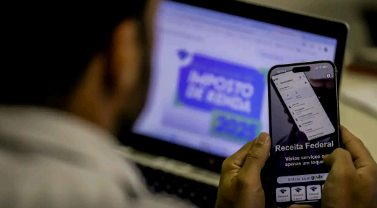 Receita paga nesta quinta terceiro lote de restituição do IR de 2025
