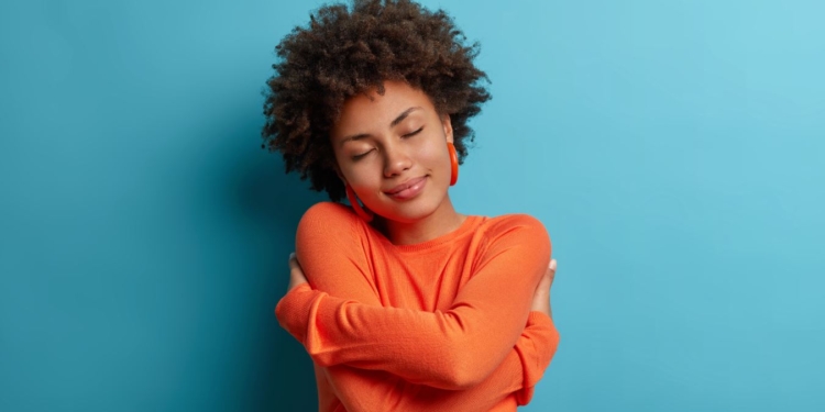 Artigo: Cuidado emocional: escutar, sentir e viver – por Kelli Pontes