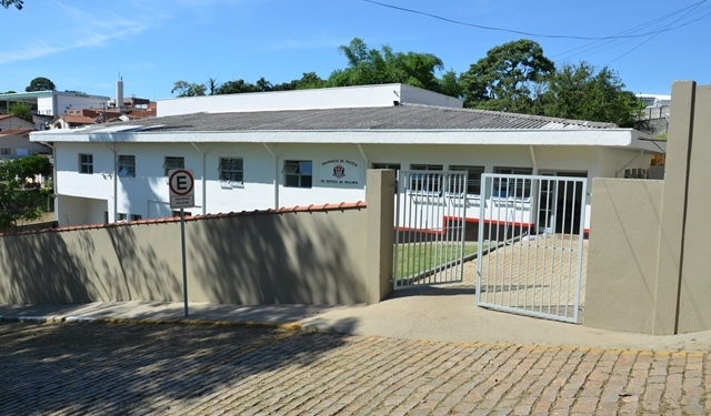 Ex-marido esfaqueia mulher em Itapira durante entrega dos filhos