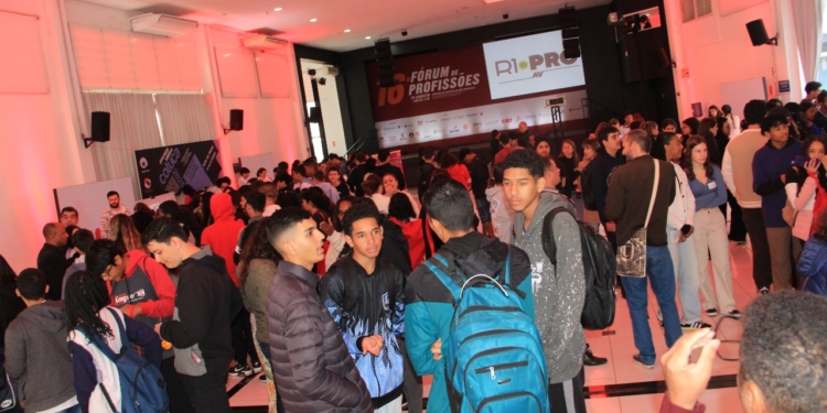 Fórum de Profissões reúne 5 mil jovens em Campinas com foco em carreiras técnicas