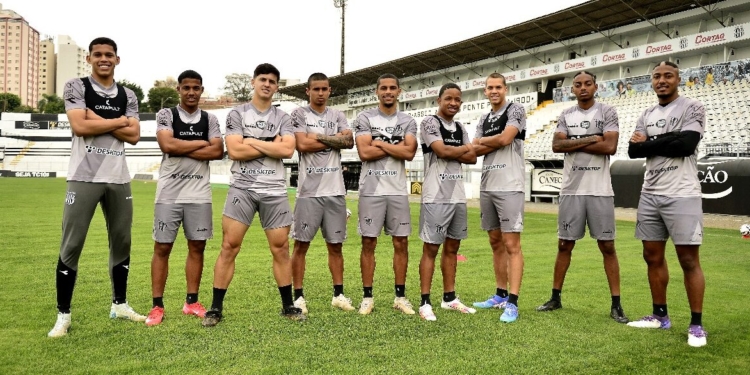 Ponte Preta aposta na base e jovens ganham espaço no time principal