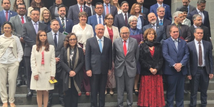 Tarifaço: Jonas integrou comitiva brasileira que selou acordos comerciais com o México