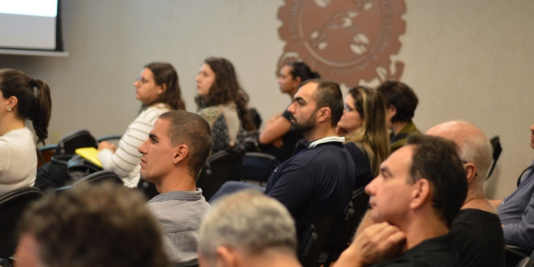 ACIC promove capacitação sobre organização empresarial e crescimento sustentável