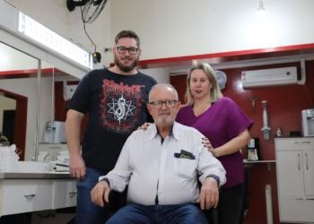 ‘Nosso Mestre’: Arlindo celebra duas décadas de trabalho lado a lado com os filhos