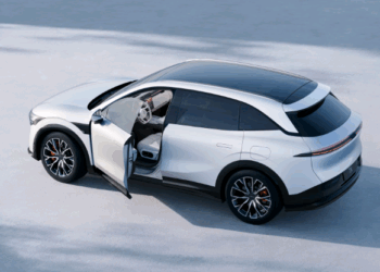 Zeekr lança nesta quinta seu terceiro veículo elétrico no Brasil, o 7X