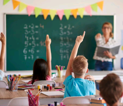 Artigo: Educar em tempos de desconexão emocional – por Blenda Costa Alves